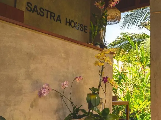 Sastra House * ウブド