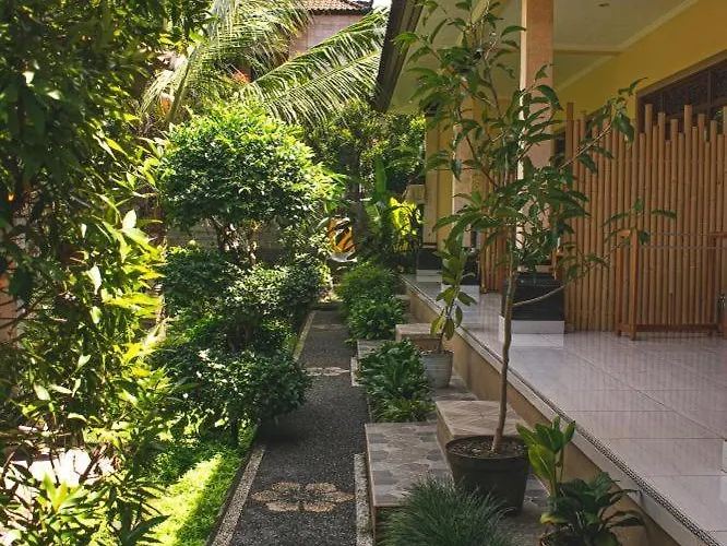 Sastra House * ウブド